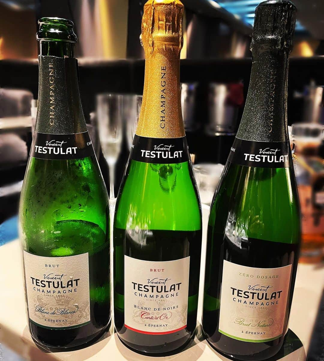 加藤慶祐さんのインスタグラム写真 - (加藤慶祐Instagram)「. champagne TESTULAT シャンパン【テスラ】 6月スタート予定 . #新作#シャンパン#テスラ #フランス#🇫🇷 #シャンパーニュ #シャルドネ #高級シャンパン #高級クラブ #クラブ #bar#サパー #ラウンジ #キャバクラ #ホストクラブ #イベント #パーティー #エンターテイメント #ファッション」4月14日 13時58分 - katokeisuke_official