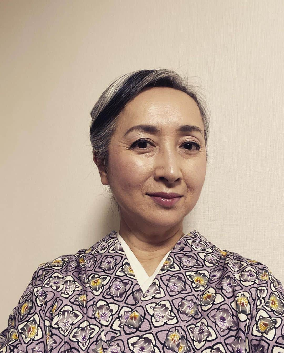 近藤サトさんのインスタグラム写真 - (近藤サトInstagram)「紅型です。 #kimono」4月14日 14時22分 - sato_greyhair