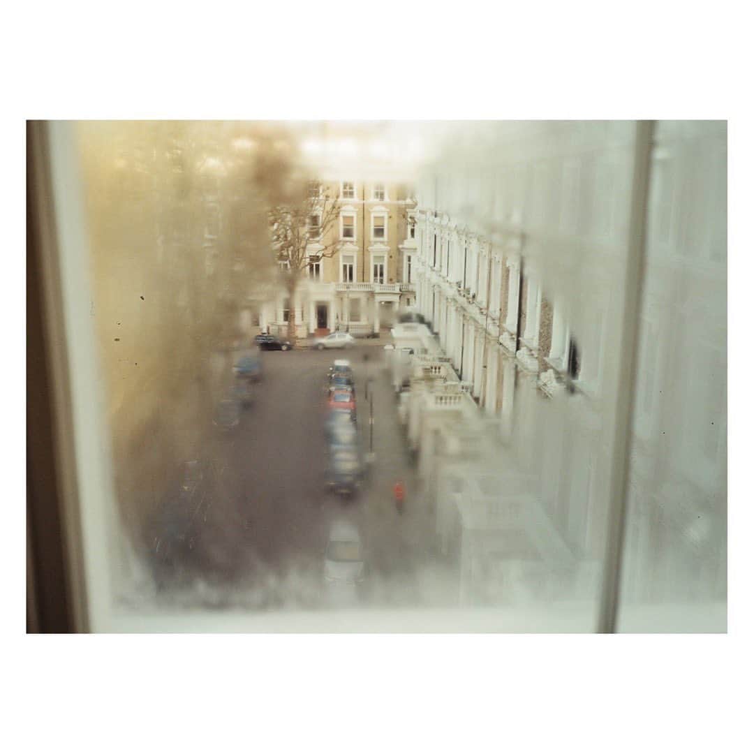 エトレンヌさんのインスタグラム写真 - (エトレンヌInstagram)「. ・luka・  写真展『TEARDROP』  会期：4月28日（金） 〜 5月28日(日) 会場：HOI / 1F Gallery Space 場所：北海道札幌市中央区南2条西27丁目2-20 時間：AM11:00〜18:00 /最終入場 17:30 定休日：毎週月曜、木曜 入場料：無料  #luka @suzukisatoru  @tokyodays_luka #エトレンヌ #モデル #étrenne #etrenne #model」4月14日 15時04分 - etrenne_official