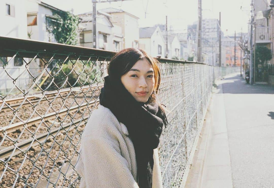 森本奈緒のインスタグラム：「わたしの住むまち。冬の日。」