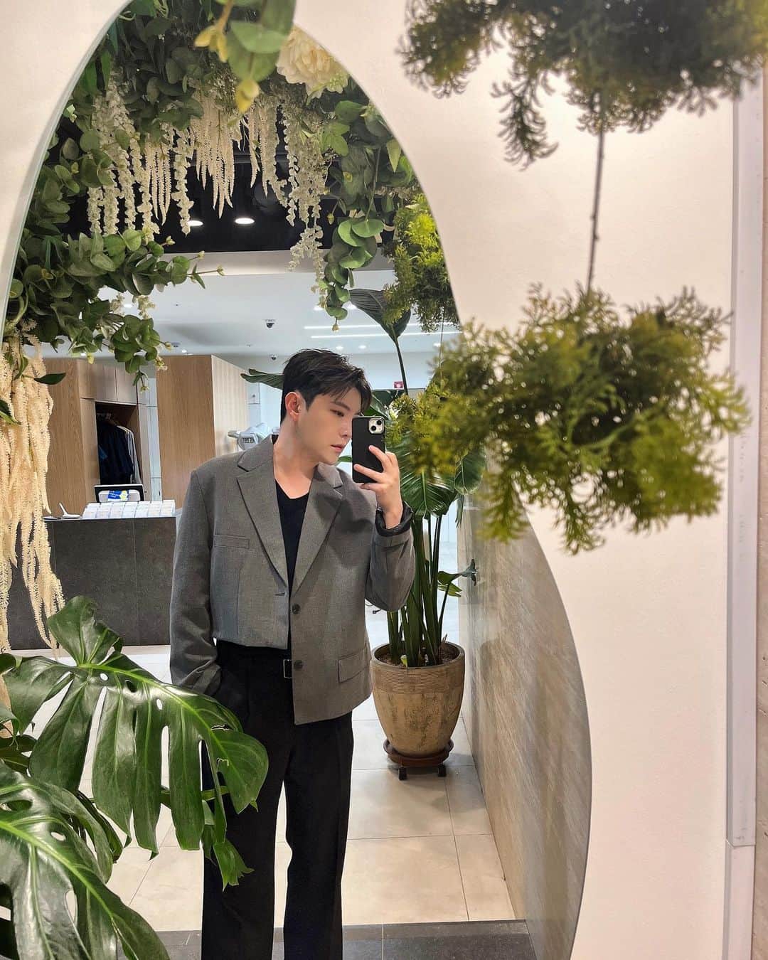 ユソンのインスタグラム：「#LULU」