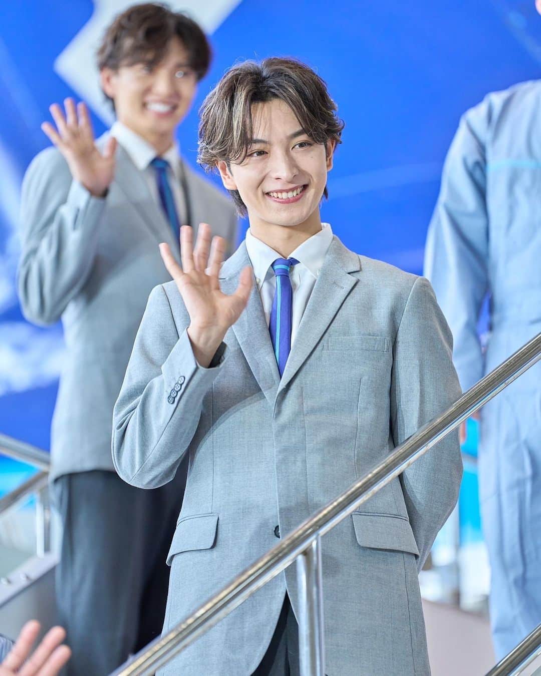 木村慧人のインスタグラム：「ANAさんの公式TikTokで 動画たくさん上がっていくので お楽しみに✨  OMGたくさん観ていただけてる😳」