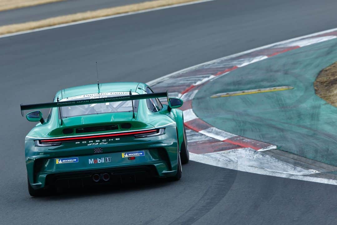 Porsche Japanのインスタグラム