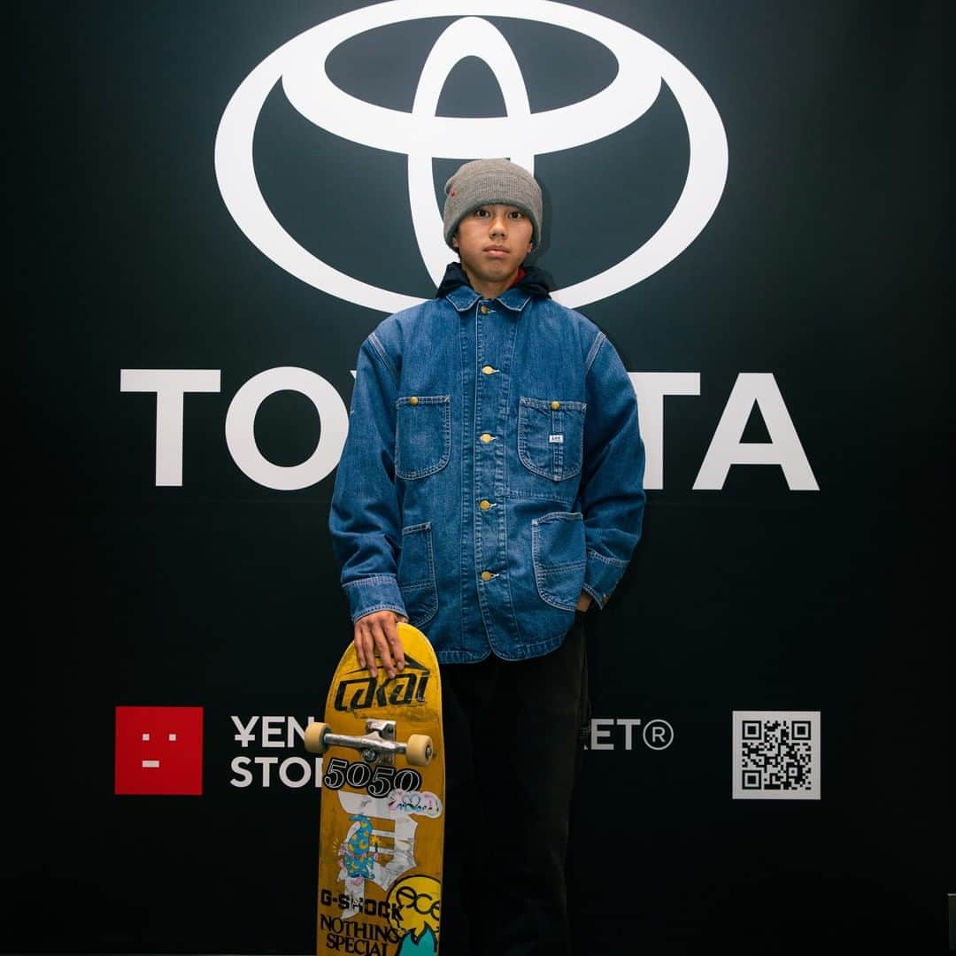 TOYOTAさんのインスタグラム写真 - (TOYOTAInstagram)「TOYOTA POPUP @yentownmarket  2023.3.17 ‒ 3.31 @parco_shibuya_official 3F  3月17日から3月31日まで開催されたTOYOTA DYTD POPUPでは、様々かつ多彩なゲストが集結。 今回のPOPUPの目玉は、チョコレートプラネットさん、ダンサーのReiNaさん、スケーターのKyonosukeさんをモデルとして起用したことであり、大好評だったFruit Of The LoomとLeeとのコラボ商品を、それぞれが独自のスタイルで着こなしていました。  さらに、海外やZ世代を中心に人気を集める豪華な方々が店頭に来店し、今回のPOPUPを盛り上げてくださいました。  コラボ商品に関しては、引き続きオンラインで購入可能のため、気になる方はYEN TOWN MARKETのウェブサイトをぜひチェックしてください。  A variety of diverse guests gathered at the TOYOTA DYTD POPUP, which was held for two weeks starting March 17. Chocolate Planet, dancer ReiNa, and skater Kyonosuke were among the guests who wore the highly popular Fruit Of The Loom and Lee collaboration products in their own unique styles. The collaboration products will continue to be available for purchase online! The collaboration products are still available for purchase online, so if you are interested, please check out the YEN TOWN MARKET website!  #TOYOTA #トヨタ #DYTD #DriveYourTeenageDreams #ShibuyaPARCO #渋谷PARCO #ポップアップ #Lee #FruitoftheLoom #mirin #hitomi #momoca #ogiyuka」4月14日 18時00分 - toyota_jp