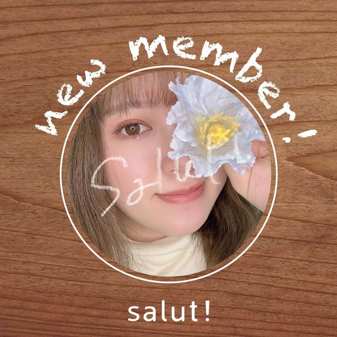 salut!のインスタグラム：「その他の投稿⇨ @salut_shop  ･･････ 新しいスタッフのご紹介◯ ･･････ ⁡ ⁡ 新しく仲間入りした スタッフインフルエンサーのご紹介𓂃𓈒𓂂  @salut_saitama.mao   ⁡ salut!スタッフインフルエンサーの投稿は スタッフ目線でおすすめ商品を ご紹介させて頂いております♩ お気軽にフォローしてくださいね✨  ───────────  公式通販サイトは @salut_shop トップページURLよりご確認下さいませ𓍯  ─────────── 店舗により在庫状況が異なります。 一部店舗の営業時間等が異なる場合がございます。 予め各館のHP等をお確かめくださいませ。 ご不便をお掛けして申し訳ございませんが予めご了承くださいますようよろしくお願いします。 ───────────  #サリュ #salut #まいにちインテリア #雑貨屋さん #雑貨屋 #インテリア雑貨 #インフルエンサー #スタッフ紹介」