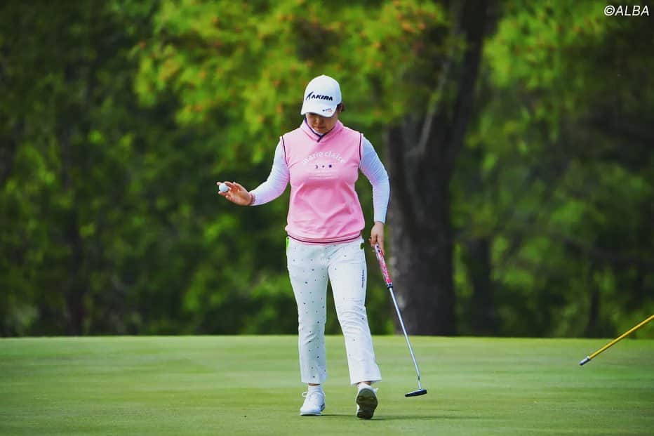 小滝水音のグルメインスタ