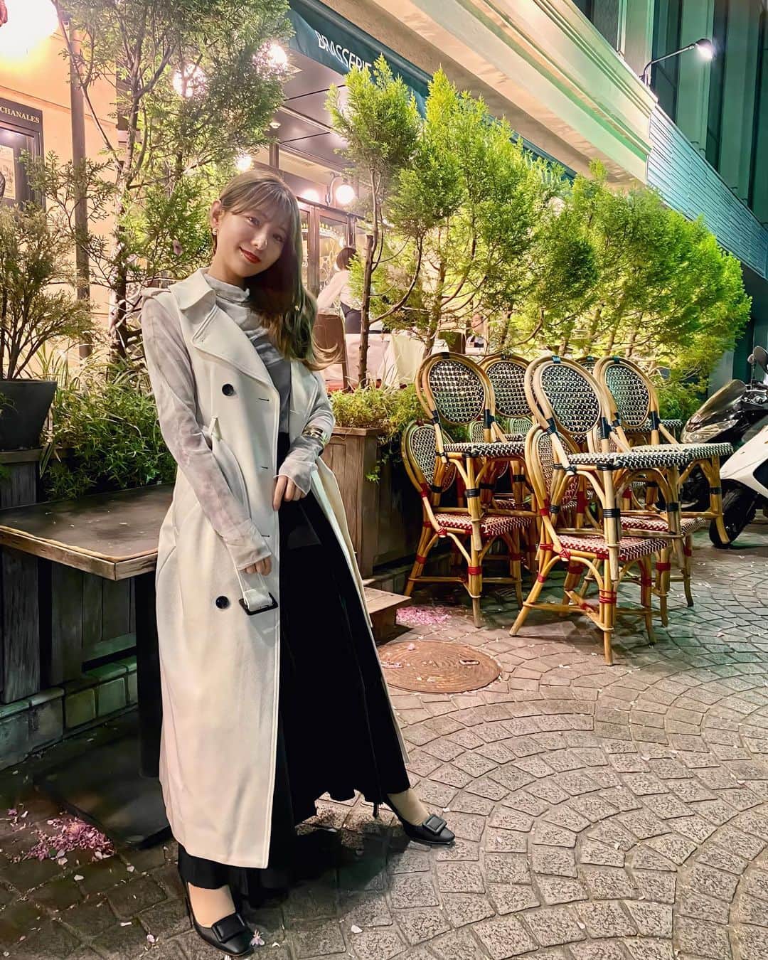 白戸ゆめのさんのインスタグラム写真 - (白戸ゆめのInstagram)「♡  もうベストで出歩ける時期に🦉💓」4月14日 18時18分 - yumeno.s_
