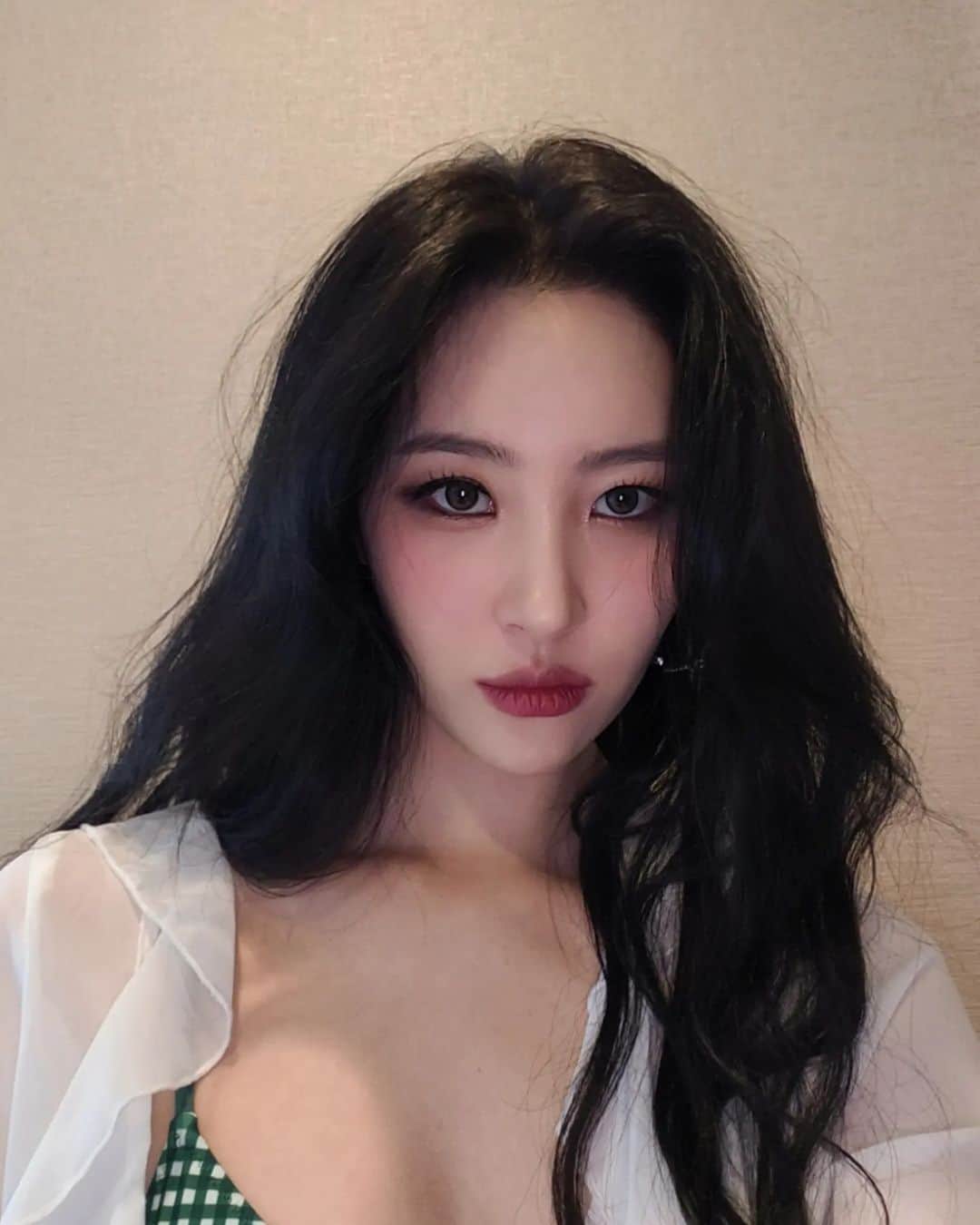 ソンミのインスタグラム：「🇹🇭💚🔫🤟  @waterbomb_bangkok_official」