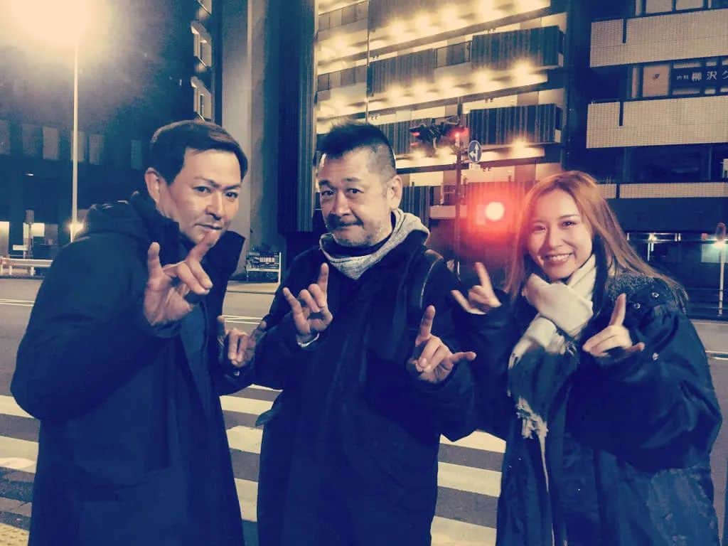 重松隆志さんのインスタグラム写真 - (重松隆志Instagram)「昨日は、石川組の主演映画3作目の試写会でした！面白い‼️石川ワールド全開😂 なんだこのジャンル。大好きな作品のひとつになりそうです👍  また、「 金無くなった～～～～ どうしよう……」から始まる映画。だけど全然、人生諦めて無いやつの物語。 公開が楽しみだ❗️  #映画 #主演 #重松隆志 #朝倉ここな #監督 #石川均 #石川組 #俳優 #きみと歩実 #永澤ゆきの」4月14日 18時47分 - shige_man_