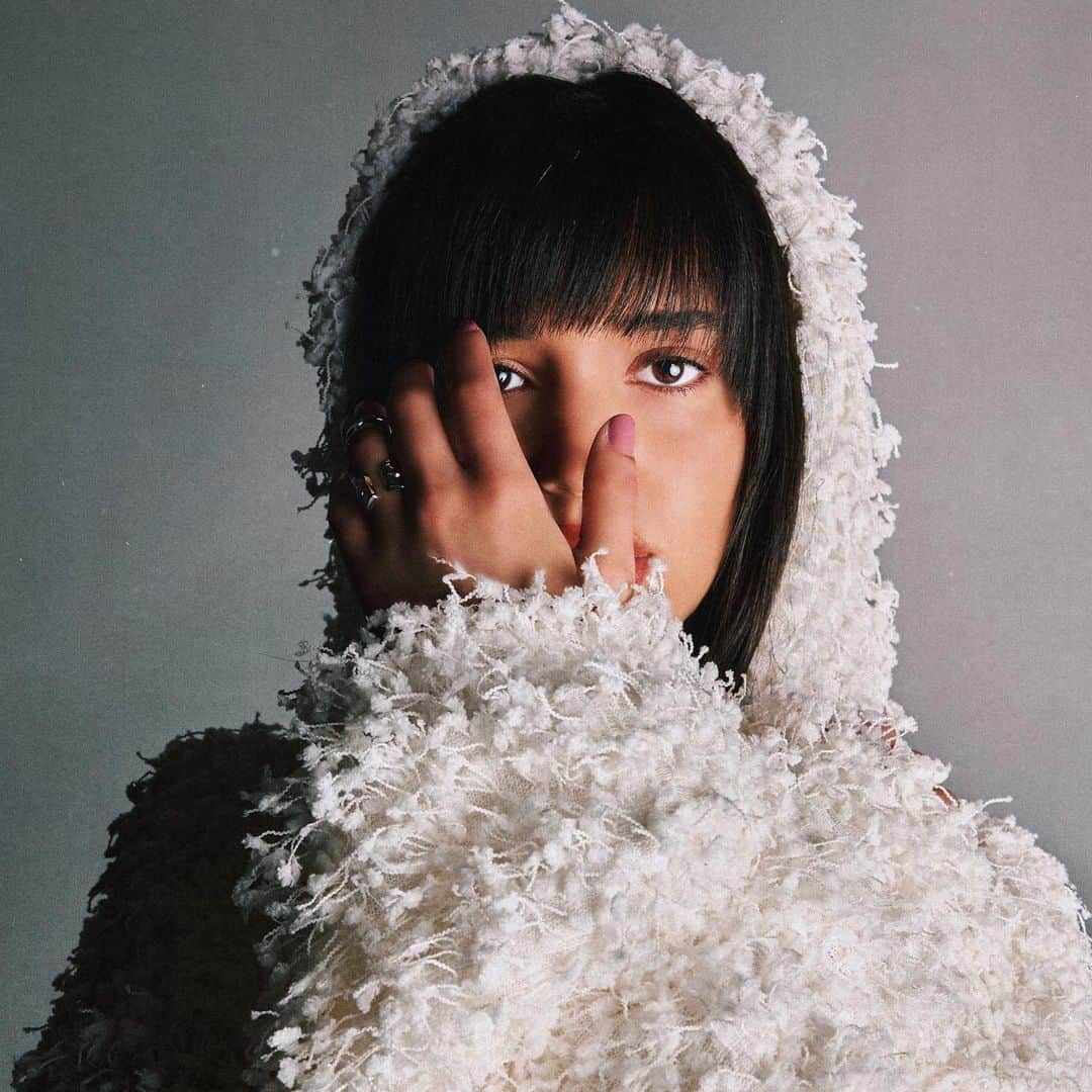サウンドクラウドのインスタグラム：「Returning today with her first single since "Popular", @DinaAyada makes a statement with her new banger "Games" 👾😘 Check it out at the link in our bio 🔥」