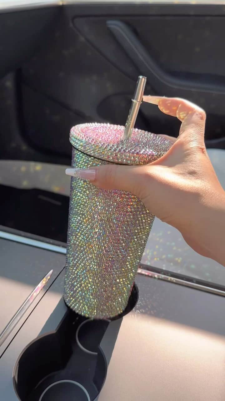 SHEINのインスタグラム：「Swag out your car setup 💎✨ Which ones would you get to make your ride certified icy? 👇  🔎14072592 13818923 11754567  #SHEIN #SHEINforAll #SHEINstyle #fashion #chic」