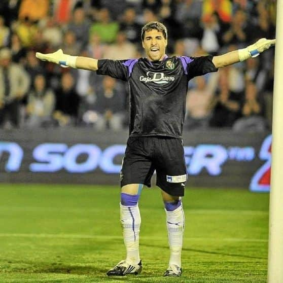 セルヒオ・アセンホ・アンドレスのインスタグラム：「¡Feliz Día Internacional Del Portero! 🧤⚽️」