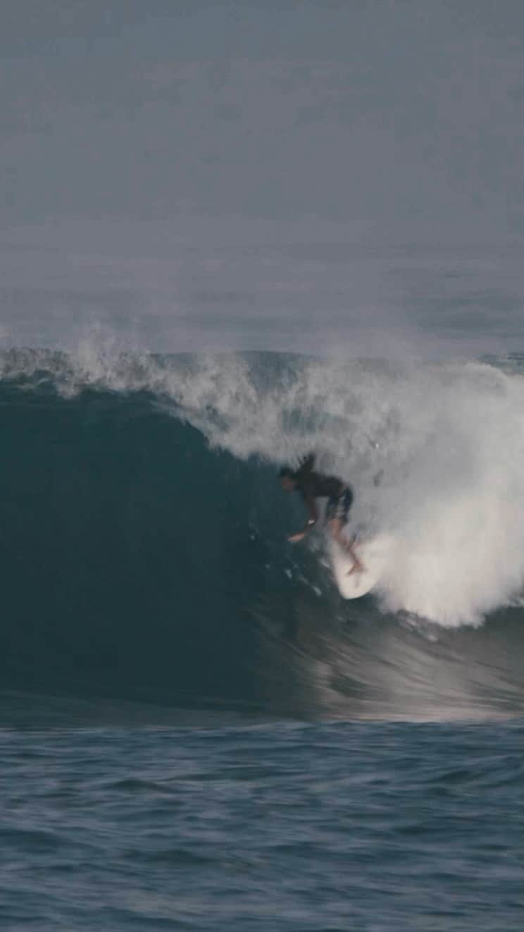 湯川正人のインスタグラム：「🧃🧃🧃 @vansjapan  @vanssurf  @lostsurfboardsjapan  @lostsurfboards  @matt_biolos  @skullcandyjapan  @skullcandy  @luvsurf_japan  @gorilla_surf  @fu.wax @fu_wax_japan Filmed @kenta_kawana」
