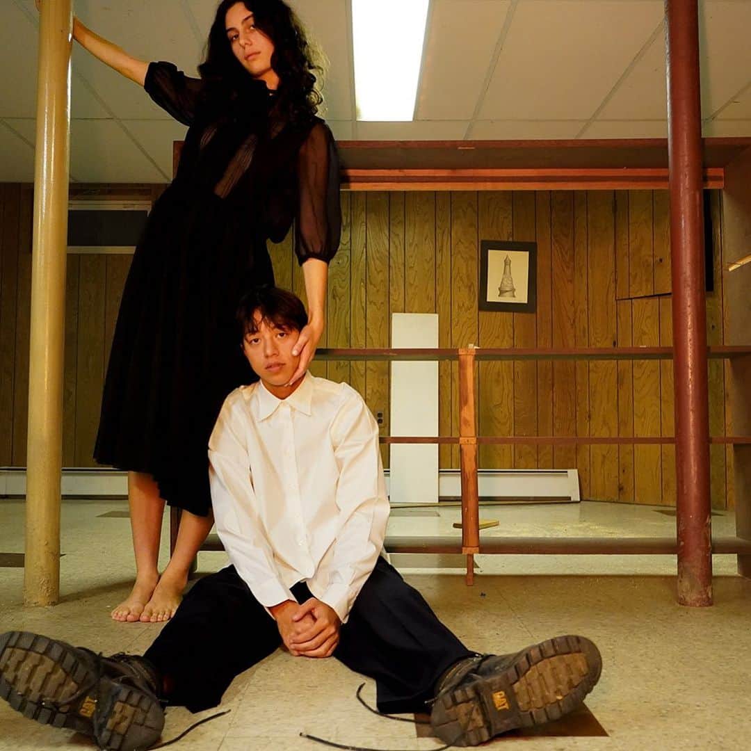 Luraのインスタグラム：「Photography and styling @lulusyracuse Models: @trixi3b3gl3r」