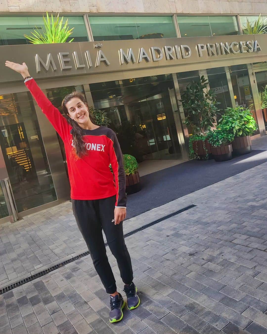 キャロリーナ・マリンのインスタグラム：「Sabéis que el pasado torneo en Madrid no acabó como me gustaría, pero no quiero dejar pasar la oportunidad de agradecer a Meliá Princesa su cariño y trato durante toda esa semana ❤️ Una vez más, fue como estar en casa 🙏 @meliahtlresorts」