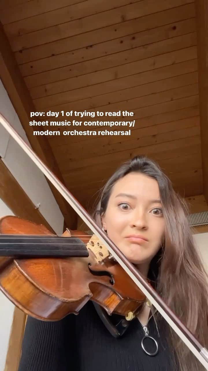 澄那シュトゥーダーのインスタグラム：「*Gets flashbacks of Juilliard orchestra lab*   # #orchestra #classicalmusicians #violin #violinistsofinstagram」
