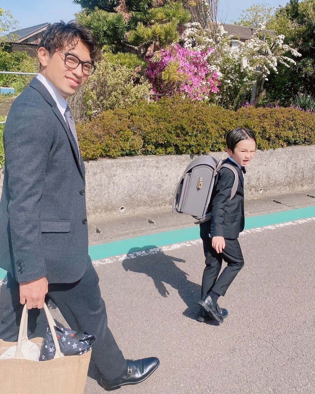 梅崎司さんのインスタグラム写真 - (梅崎司Instagram)「息子👦が小学生になりました🏫 おめでとう🌸 成長したなー。 これからも自分らしくどんどん大きくなってね☺️ #息子 #小学生」4月14日 22時20分 - umeman7