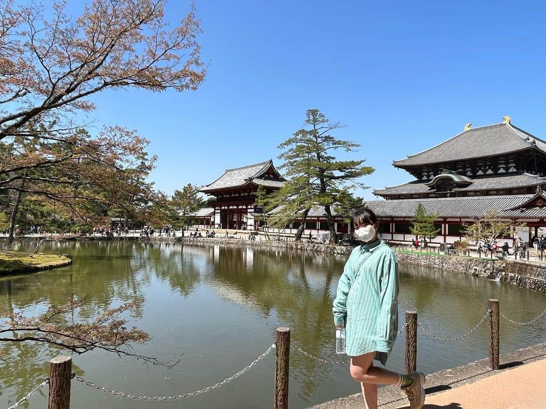 池未来実さんのインスタグラム写真 - (池未来実Instagram)「桜が満開に咲いてるのを今年も見れました、🌸  #05 #ootd #桜 #ヘアアレンジ #ljk #シャツコーデ」4月14日 22時27分 - iam_kurumi714