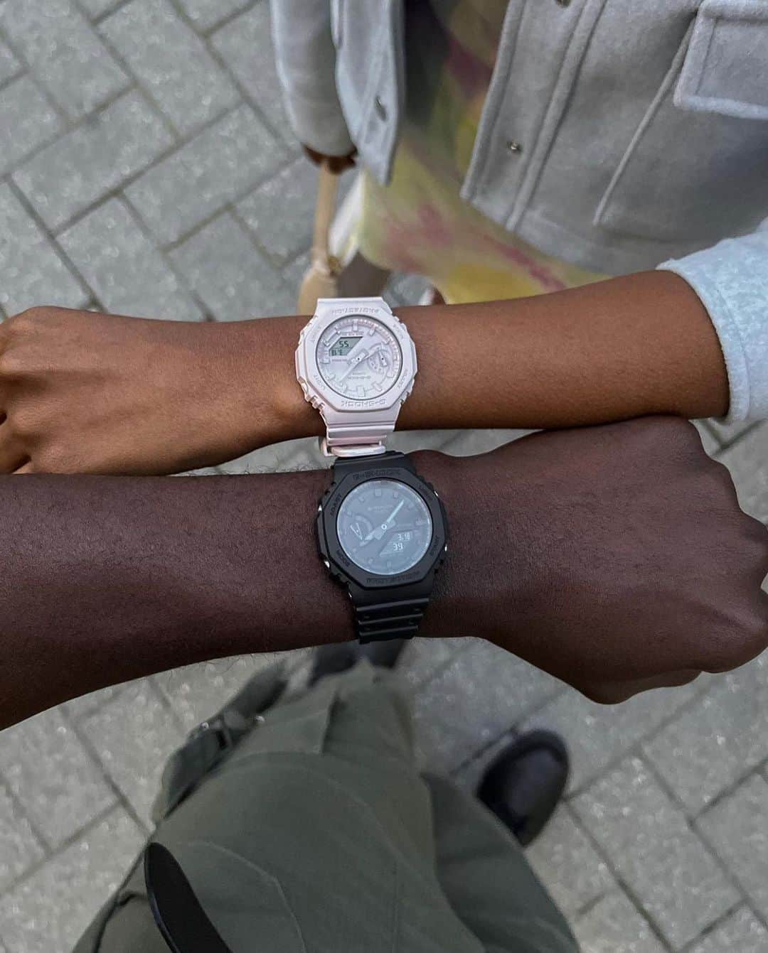 G-SHOCKのインスタグラム：「Iconic duos wear G-SHOCK.   ⌚: GMAS2100BA4A, GA2100-1A1  📷: @mitaf_ @ayomifull_   #GSHOCK #watchoftheday #watchnerd #watchgame #watchaddict」