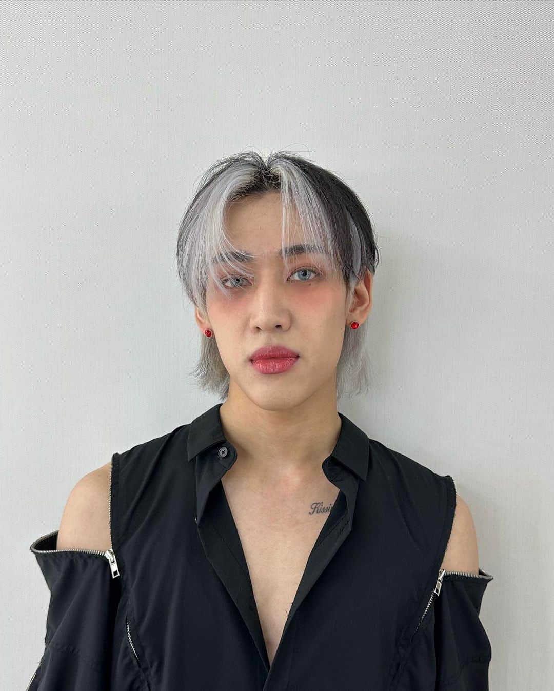 BamBam のインスタグラム：「Before 💦 After #Waterbomb」