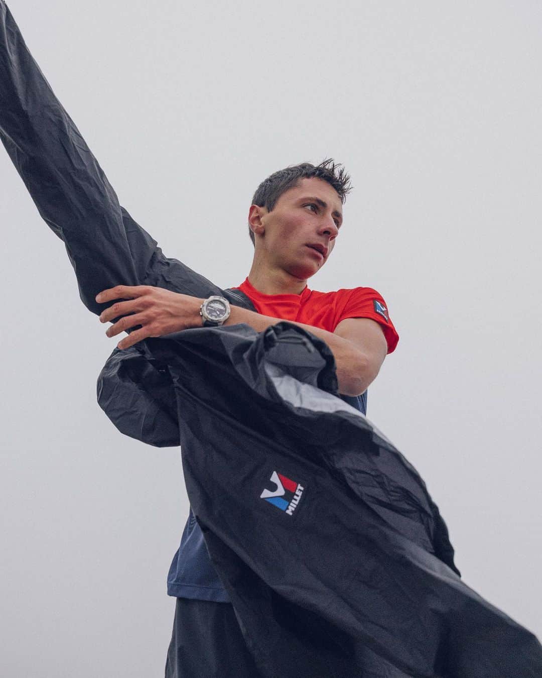 ミレーのインスタグラム：「⚡ No more excuses for not taking a waterproof and windproof jacket to the mountains with this @pertexfabric® jacket, which weighs only 240 grams.  It is suitable for all trail runners and can be worn with a harness on very challenging terrain.  UP FOR ANYTHING. . . . #MILLET」