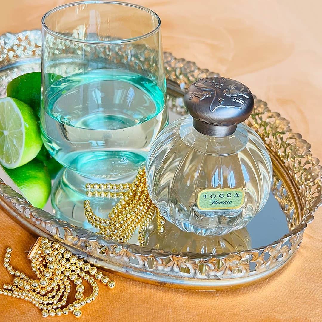 のインスタグラム：「✨CLOSED: Mother's Day Sweepstakes✨⁠ One lucky winner will receive over $1,400 worth of @TOCCA, @Tuckernuck, and @EstelleColoredGlass luxuries.⁠ ⁠ Visit the link in our bio to enter and find out how you can get bonus entries.⁠ ⁠ *No️ purchase️ necessary️ to enter.️ Must️ be️ over️ 18 years️ old️ and️ a️ legal resident️ of the️ United️ States.️ This️ sweepstakes is in no️ way️ sponsored,️ endorsed️ by or affiliated️ with️ Instagram or Facebook.️ Contest️ ends️ 4/27/23 at 11:59 PM ET. Winner will be selected at random and contacted via email. Good luck!⁠ ⁠ #TOCCA #Tuckernuck #EstelleColoredGlass⁠ _⁠ #mothersday #mother #mom #loveyourself #fragrance #pretty #spring #perfume #luxury #handcrafted #luxurygoods #fashion #beauty #glasswear #exclusive #freebies #sweepstakes #springgiveaway #sweeps #instagiveaway #win #entertowin #giveawayusa #giveawayalert #giveaway #mothersdaygiveaway」