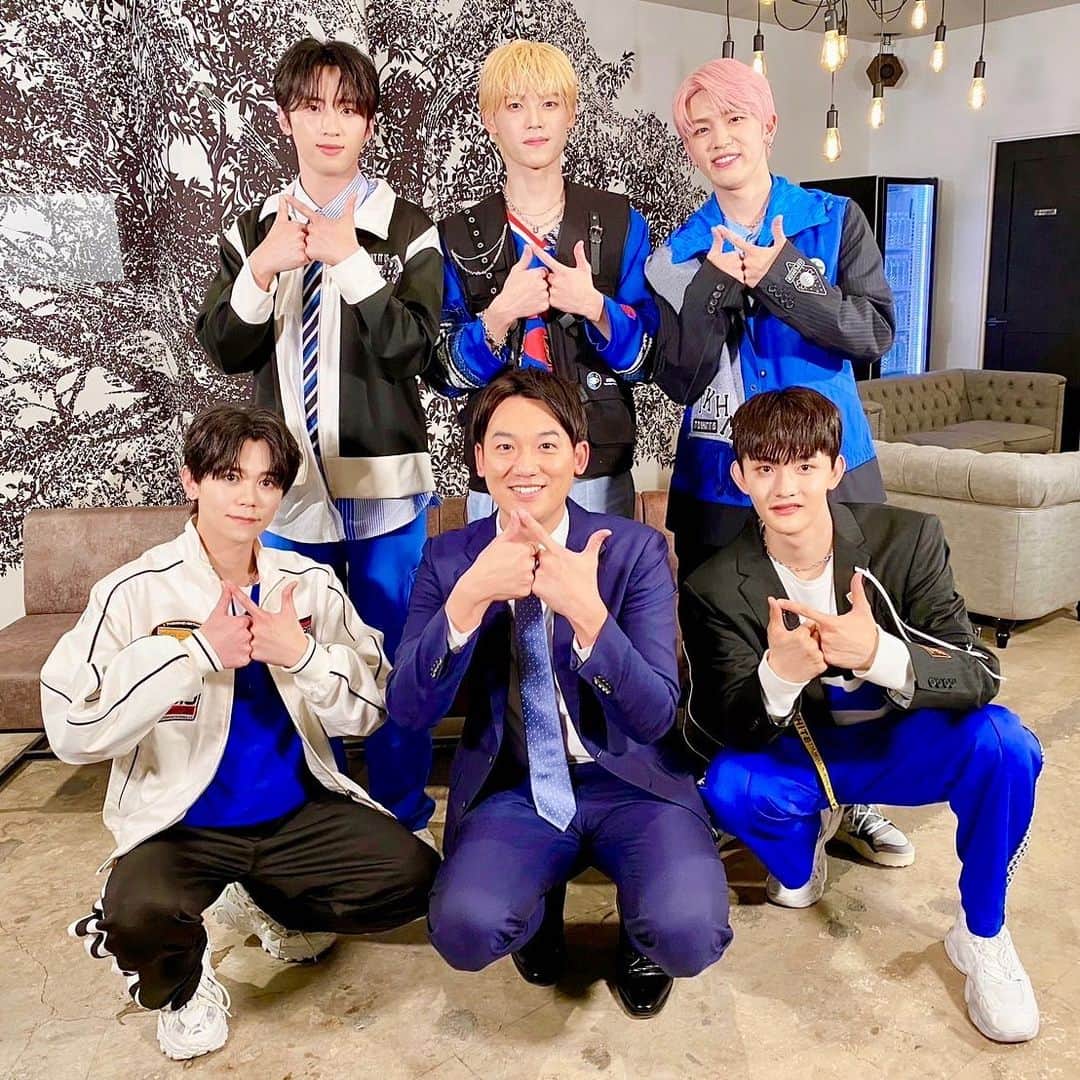 福本義久のインスタグラム：「【INIロケ 4/15いっとこ！オンエア】  #INI #kpop #MINI #dropthat #木村柾哉 #髙塚大夢 #田島将吾 #藤牧京介 #許豊凡 #いっとこ #UHB #アナウンサー #福本義久」