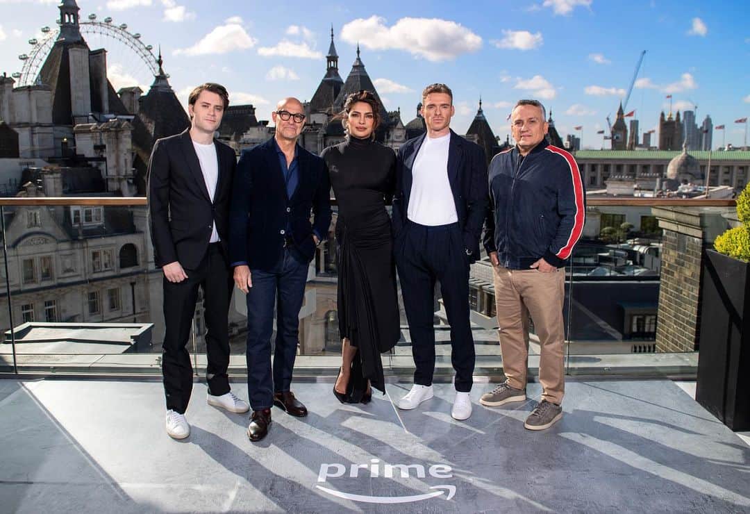 プリヤンカー・チョープラーのインスタグラム：「and now that’s what I call a good view 😉 #SpyMeet  @citadelonprime」