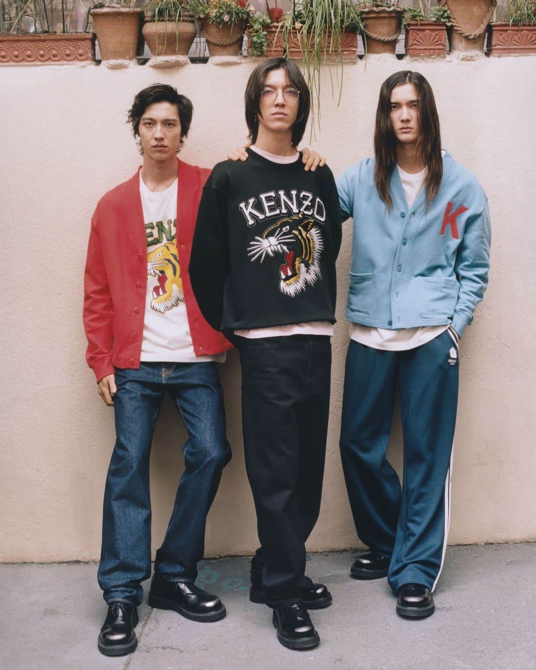 ケンゾーのインスタグラム：「KENZO crew 🐅」