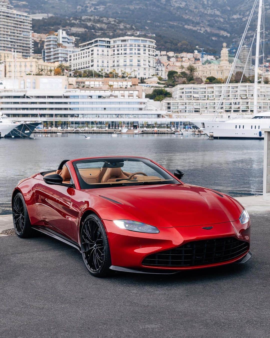 アストンマーチンさんのインスタグラム写真 - (アストンマーチンInstagram)「Where thrill and elegance converge.   Vantage Roadster meets the streets of Monaco.  @astonmartinmonaco #AstonMartin #Vantage #THRILLDRIVEN」4月14日 23時53分 - astonmartin