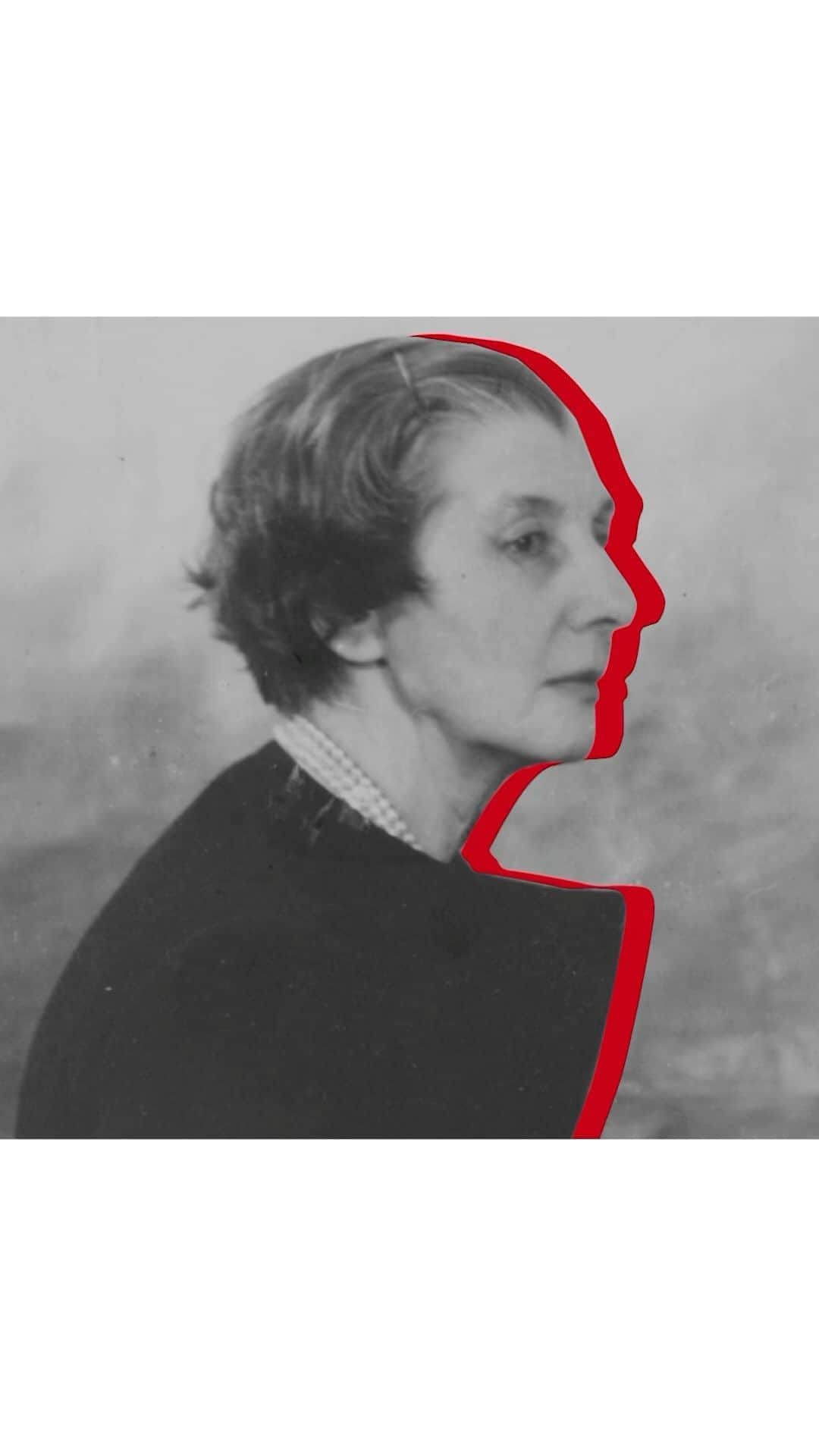 カルティエのインスタグラム：「From her meeting with Louis Cartier to her supreme reign as Creative Director, you are invited to delve into the history of the legendary Jeanne Toussaint.  © Baron Adolph De Meyer, © Ministère de la Culture - Médiathèque de l’architecture et du patrimoine, Dist. RMN-Grand Palais / François Kollar, Cartier Paris Archives © Cartier, Cecil Beaton Archive © Condé Nast, Henry Clarke, Vogue © Condé Nast.」
