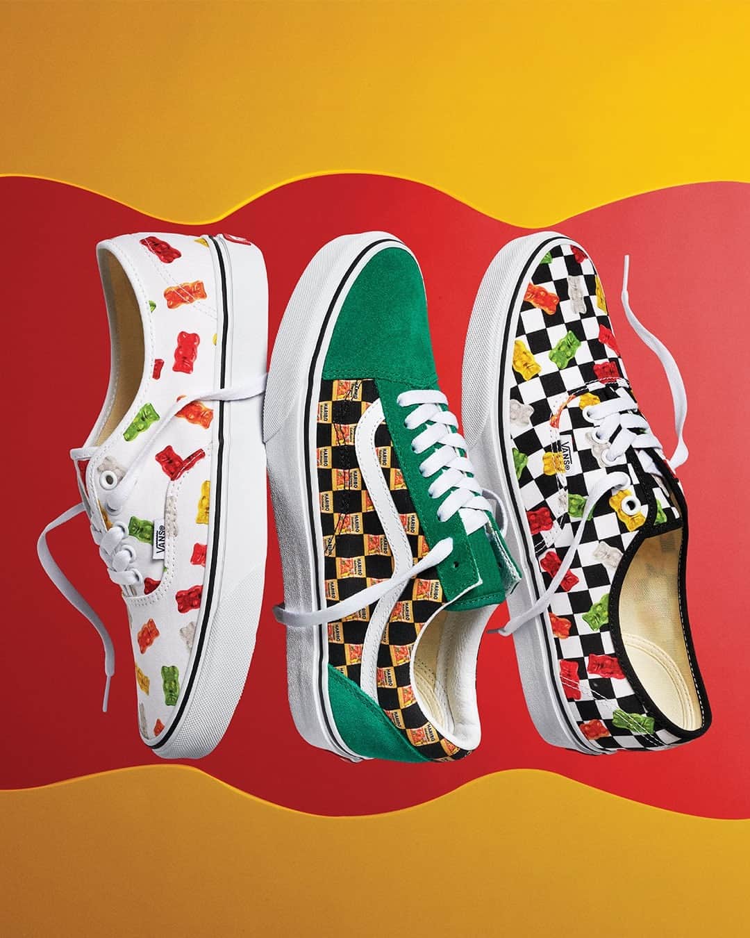 vans girlsさんのインスタグラム写真 - (vans girlsInstagram)「Design your own Vans x Haribo footwear through our Customs shop. New prints are available now! Plus keep your eyes peeled on April 27th for a National Gummi Bear Day exclusive pattern hitting the US shop at vans.com/customs」4月15日 1時00分 - vansgirls