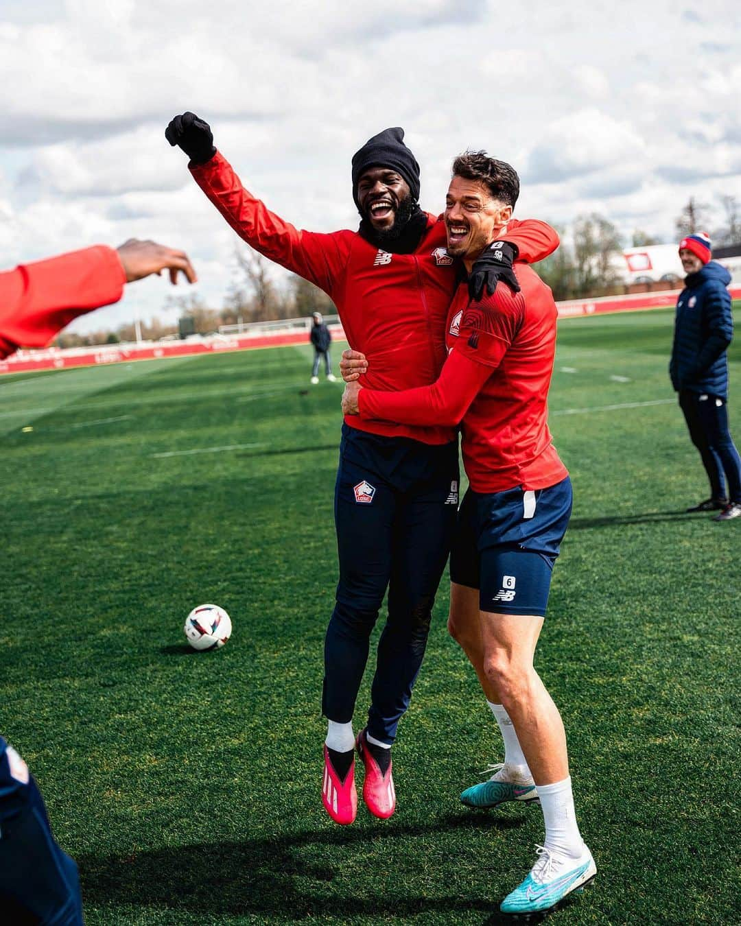 ジョゼ・フォンテのインスタグラム：「Allez Le Losc.  Ensemble Toujours」