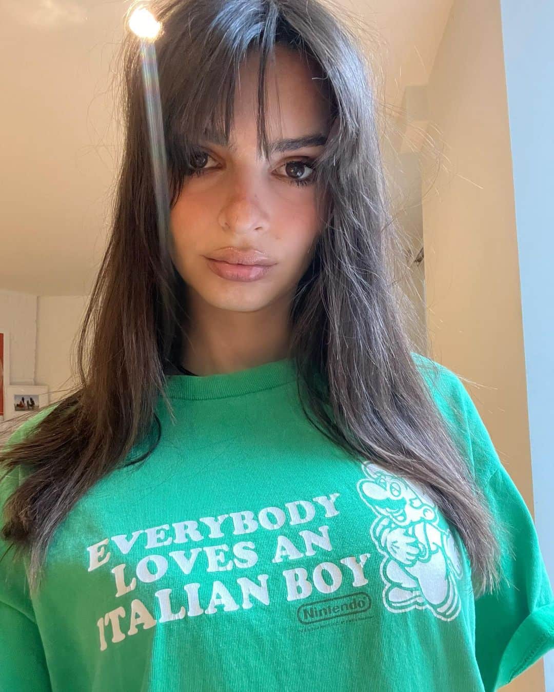 エミリー・ラタコウスキーのインスタグラム：「a few v important t-shirts」