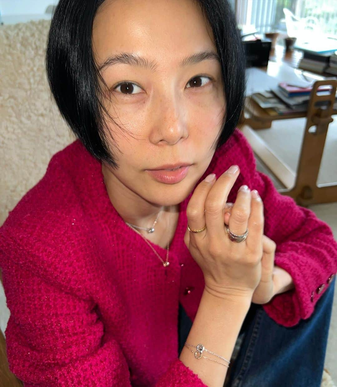 キム・ナヨンさんのインスタグラム写真 - (キム・ナヨンInstagram)「#AD 요즘 매일매일 하고 다니는 주얼리 💎🌟 #CHANELFineJewelry #CocoCrush #샤넬코코크러쉬」4月15日 14時24分 - nayoungkeem