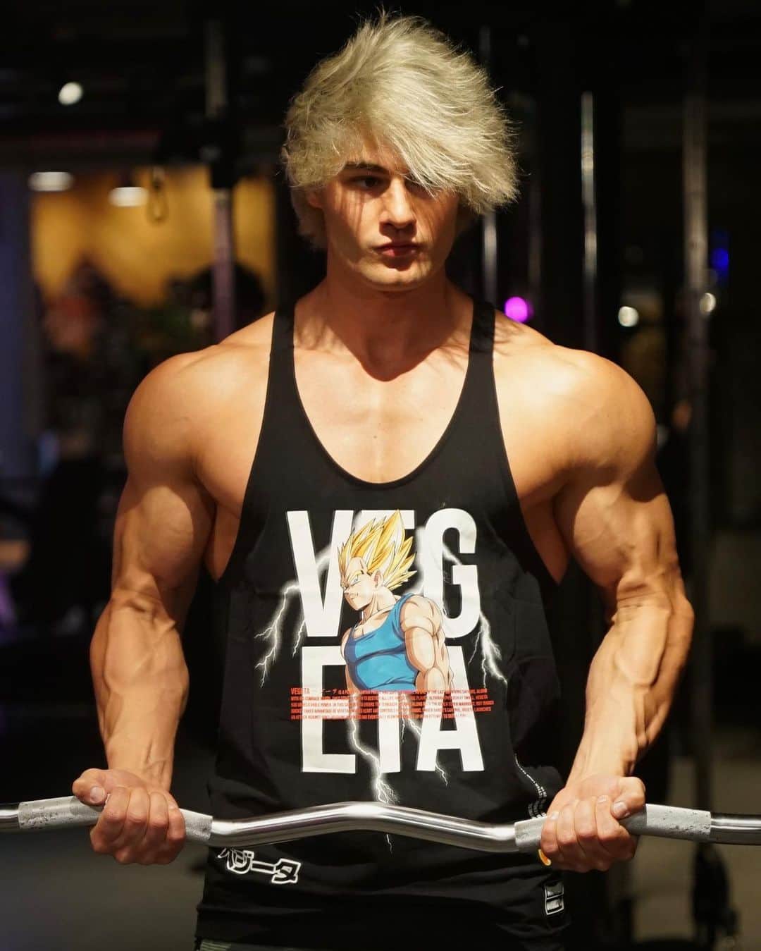 Jeff Seidさんのインスタグラム写真 - (Jeff SeidInstagram)「Happy to be back on the @vqfit team! New DBZ collection is 🔥🥵🔥」4月15日 6時58分 - jeff_seid