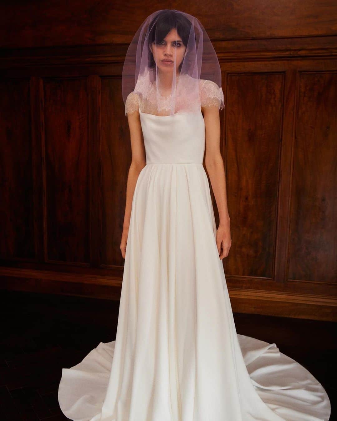 NYFW（ニューヨークファッションウィーク）さんのインスタグラム写真 - (NYFW（ニューヨークファッションウィーク）Instagram)「#Honor's #SS24 Bridal & Bespoke Collections are inspired by luminosity. Each piece evokes divine femininity for the modern-day bride.  📸: Yelena Yemchuk Stylist: Leith Clark」4月15日 7時14分 - nyfw