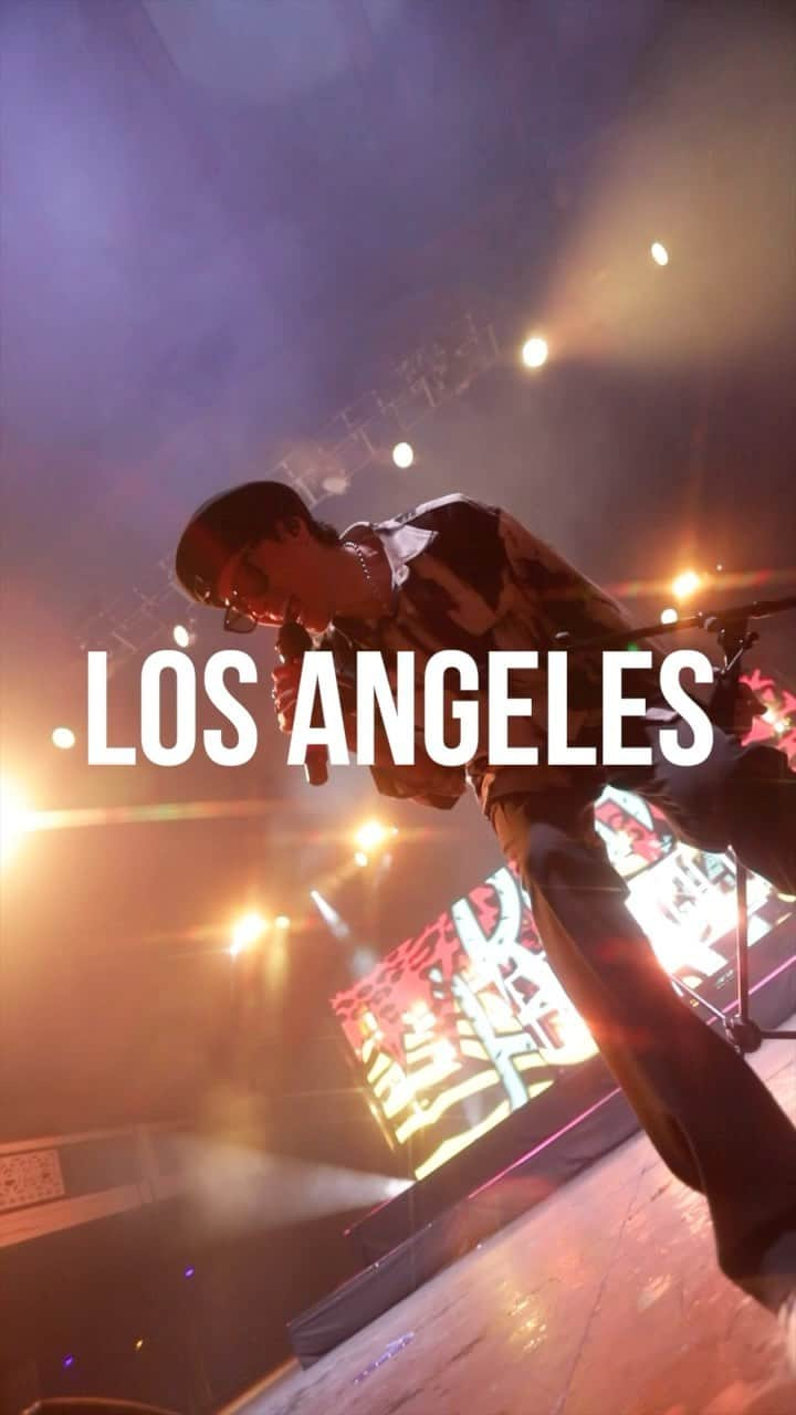 ミスラ・ジン のインスタグラム：「[Epik High in Los Angeles] A.T.H 🪩🎤🚀  📺 @bobo.xxndigo  #epikhigh #에픽하이 #alltimehightour #올타임하이투어  #losangeles #로스엔젤레스」