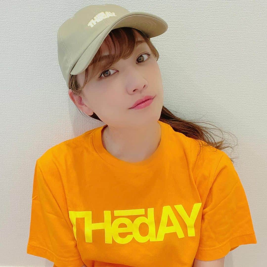 彼方茜香のインスタグラム：「THEDAY♥ @theday_japan  新作キャップ今のところ毎日レベルで被ってる·͜· ♡  #theday  #アパレルもかわいいよ  #saryntheday」