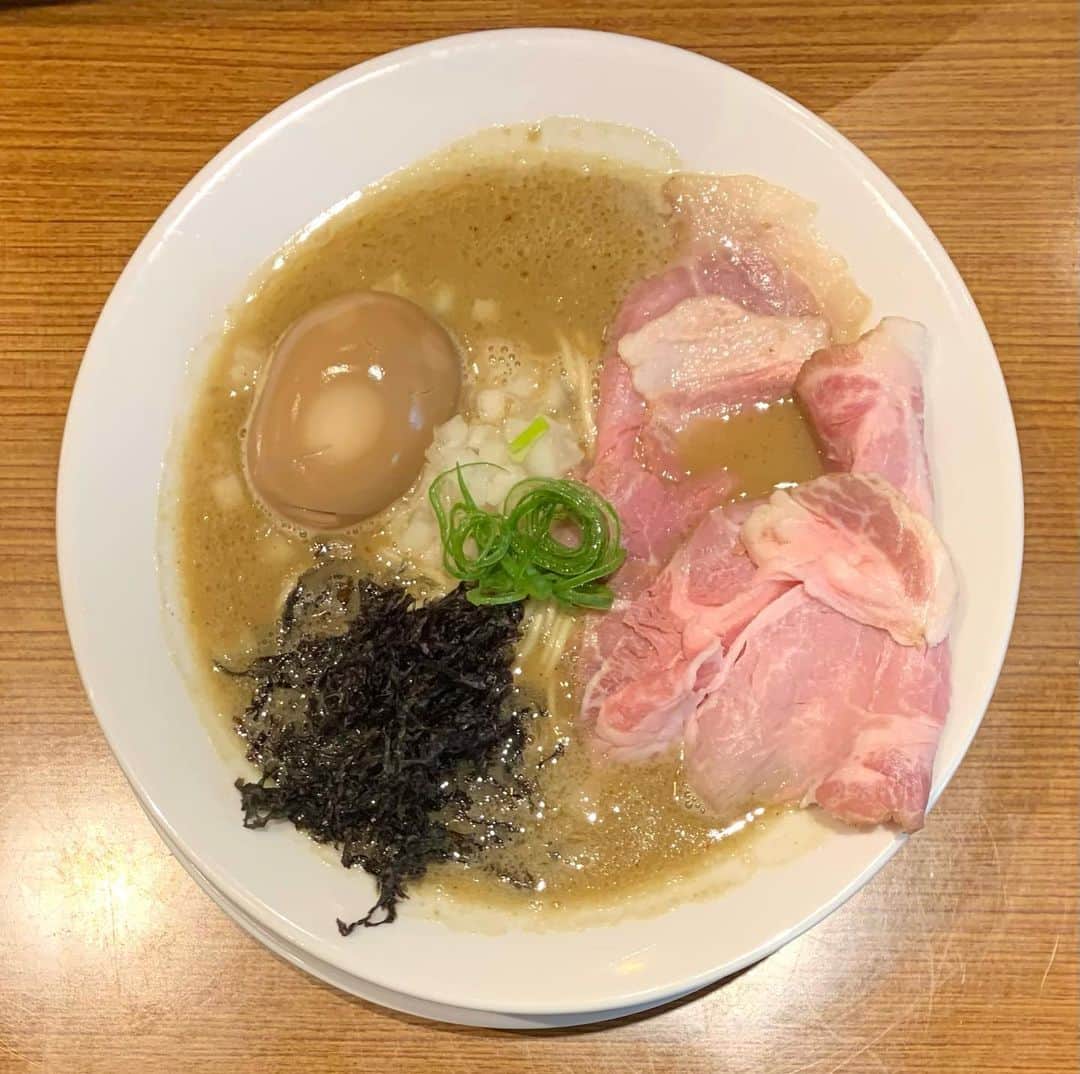 白鳥雪之丞のグルメインスタ