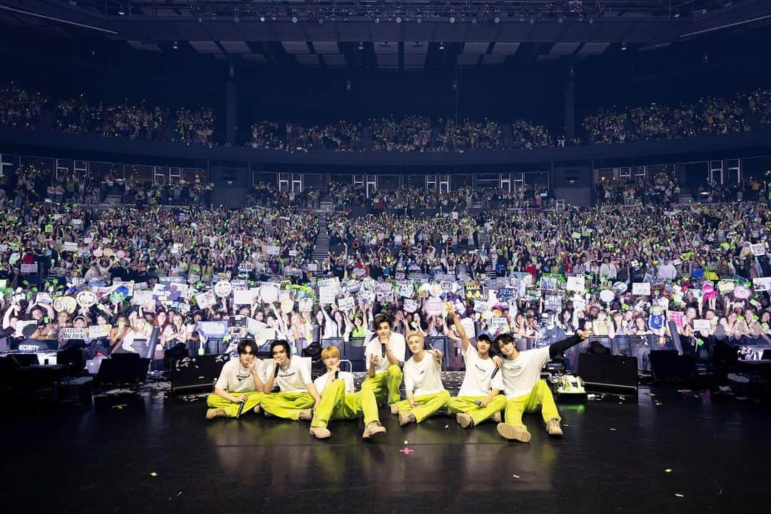 NCT DREAMさんのインスタグラム写真 - (NCT DREAMInstagram)「NCT DREAM TOUR ‘THE DREAM SHOW2 : In A DREAM’– in US #DALLAS with NCTzens💚  #NCTDREAM #THEDREAMSHOW2 #DALLAS #THEDREAMSHOW2_in_US #THEDREAMSHOW2_In_A_DREAM #NCTDREAM_THEDREAMSHOW2_in_US」4月15日 13時38分 - nct_dream