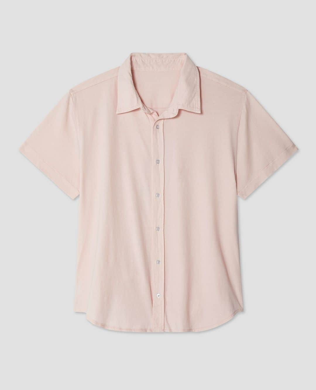 セーブカーキのインスタグラム：「Fresh colors for spring !  Our Supima Easy Shirt has the right balance of comfort and refinement, now in short sleeve!⁠ ⁠ Supima Jersey is the ultimate in softness, comfort, breathability and natural stretch, so you can stay relaxed all day long.⁠ ⁠ This button down is made from the same material as your favorite t-shirt and versatile enough to be on or off duty.⁠ ⁠ Colors are Petal, White, Deep Indigo, Park, and Light Blue.」