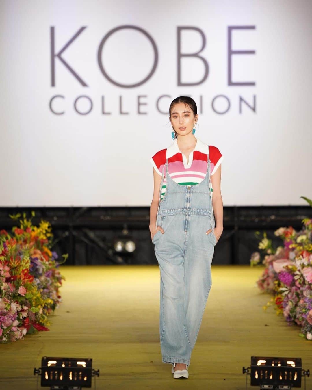 フェン・シャーニィーのインスタグラム：「Kobe Collection 🌸 ありがとうございました🤍 見にきてくれて応援してくれてありがとう🤍 いっぱい手を振ってくれてありがとうう🤍  Thank you for having meeeee @kobe_collection」
