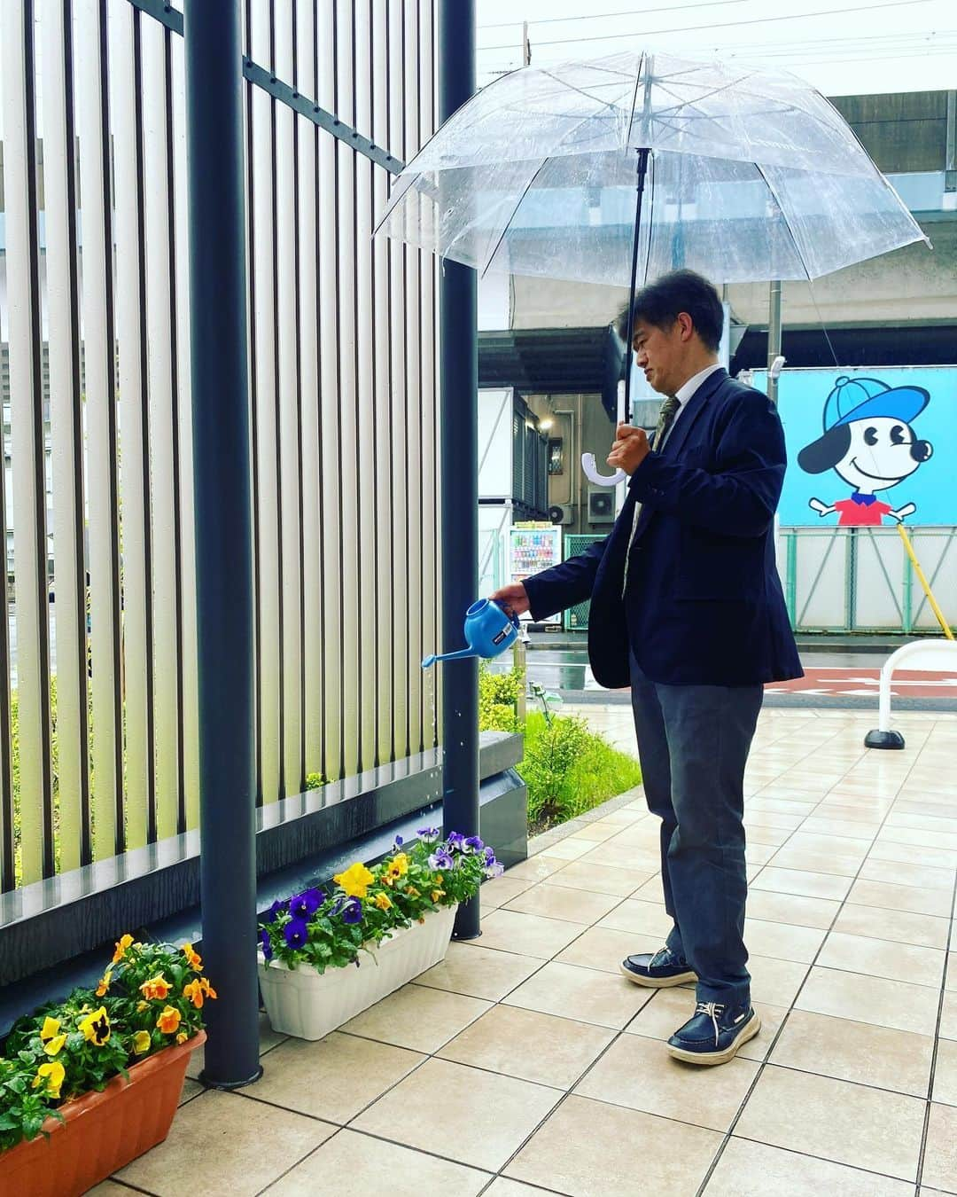 東京医薬専門学校さんのインスタグラム写真 - (東京医薬専門学校Instagram)「今日は土曜日なので学生はお休みです☔️ 救急救命士科は土日㊗️は完全休みです。 風間公親さんではないです。  #東京医薬 #東京医薬看護専門学校  #専門学校 #救急救命士科 #教場0刑事指導官風間公親  #木村拓哉 #フジテレビ #月9」4月15日 15時37分 - tokyo_iyaku