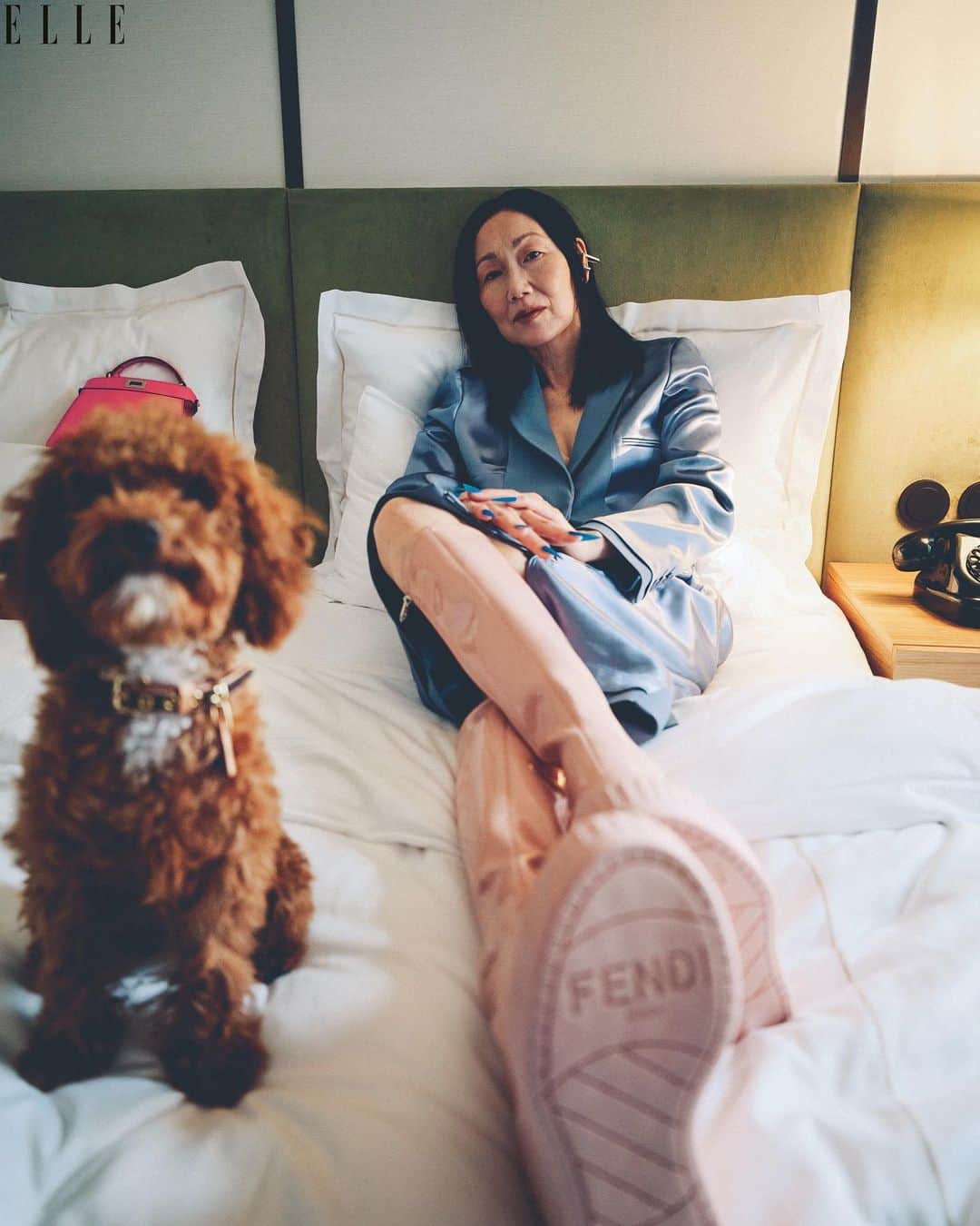 ELLE Czechさんのインスタグラム写真 - (ELLE CzechInstagram)「#LastCall Máte posledních pár dnů k zakoupení našeho dubnového čísla. Máte již svůj výtisk doma?  —— Foto: @hana_knizova  Šéfredaktorka: @theakucerova  Styling: @milenazhu  Vlasy a Make-up: @renatazelinka  Modelka: Misayo (Tigers MGMT)  Asistent fotografky: Michal Hancovský Asistentka stylistky: @deborakellovska  Produkce: @sabinaolijve   Děkujeme za poskytnutí prostoru hotelu @thejuliusglobal_ - Prague & @dsc_gallery. @ykarchev za propůjčení psa Borise.   Modelka má na sobě full look @fendi.   #ELLECzech #ELLE #Fashion #NewIssue #Money #StayRichBitch #Empowerment」4月15日 16時16分 - elleczech