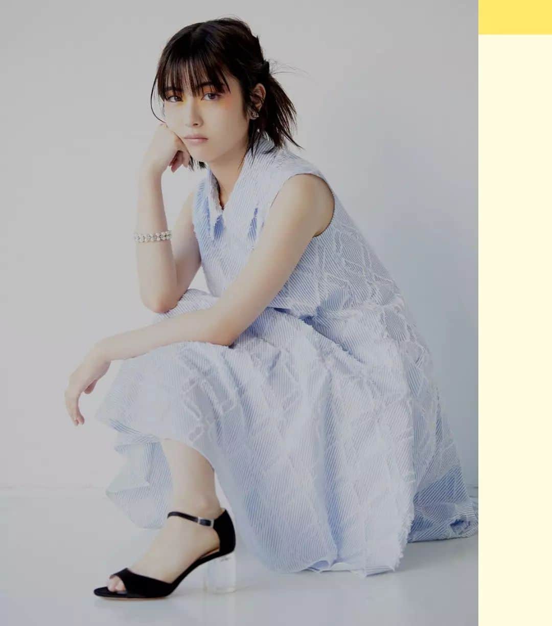 浜辺美波のインスタグラム
