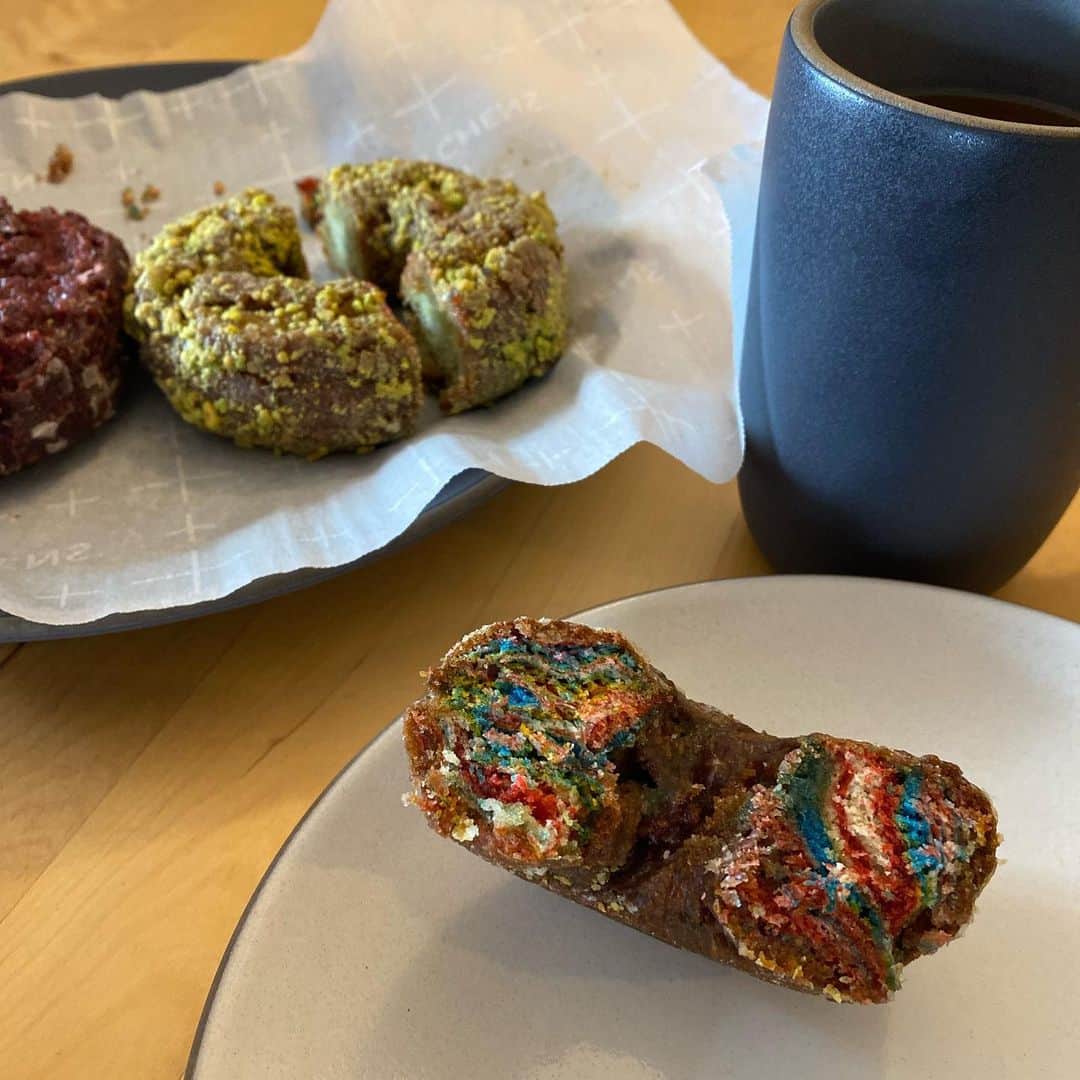 保紫萌香さんのインスタグラム写真 - (保紫萌香Instagram)「Brooklyn  Moeka at Moe's Doughs😂!」4月15日 17時23分 - moekappa823
