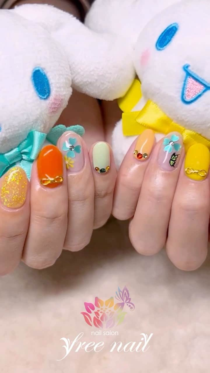 free nail フリーネイルのインスタグラム：「. お客様ネイル💅🏻🪷 . 四葉のクローバーネイル🍀✨🍀✨ . 幸せネイル🍀✨🍀✨ . ご来店ありがとうございました🙇🏻‍♀️🙇🏻‍♀️🙇🏻‍♀️💗 . #ネイルアート #ジェルネイル #ネイルサロン #大阪ネイルサロン #ネイルデザイン #ネイルチェンジ #クローバーネイル #ホログラムネイル #グリッターネイル #ネイルシール #カラフルネイル #キラキラネイル #デザインネイル #トレンドネイル #おしゃれネイル #大人ネイル #春ネイル #springnails #nailsart #nailsdid #美甲 #日式美甲 #日式美甲胶 #日本美甲师 #日本美甲老师 #美甲上课 #日本胶 #フリーネイル #freenail」