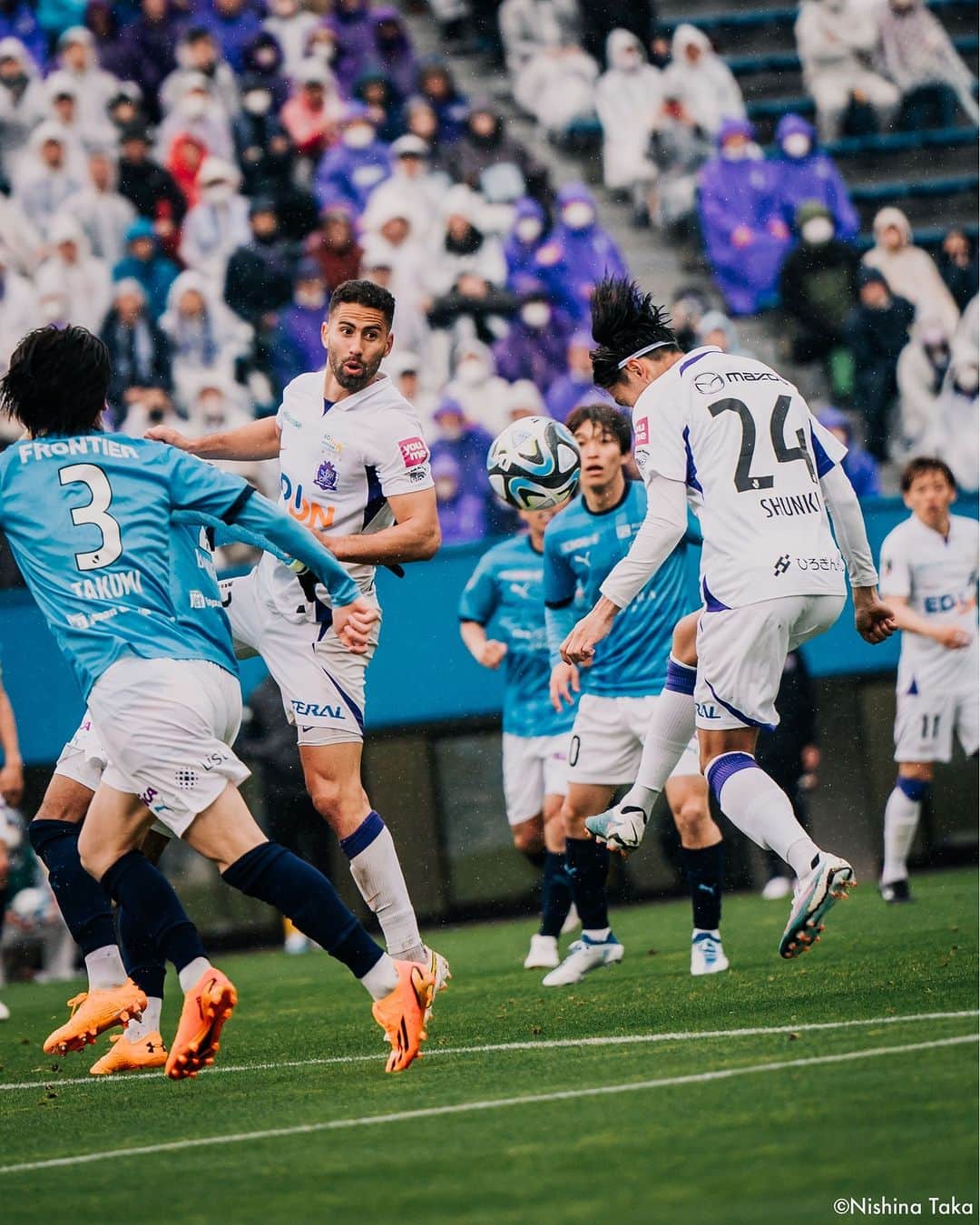 Goal Japanさんのインスタグラム写真 - (Goal JapanInstagram)「🟣 好調・広島がリーグ戦 5連勝！🔥 #東俊希 のゴールで先制した #サンフレッチェ広島 はOGと #ドウグラスヴィエイラ の得点で追加点を挙げて3-0と横浜FCに完勝！(Photo: Taka Nishina - @r11shinataka)  #soccer #football #meijiyasudaseimeijleague #jleague #sanfreccehirosima #sanfrecce #サッカー #フットボール #明治安田生命Jリーグ #Jリーグ #⚽」4月15日 17時51分 - goaljapan