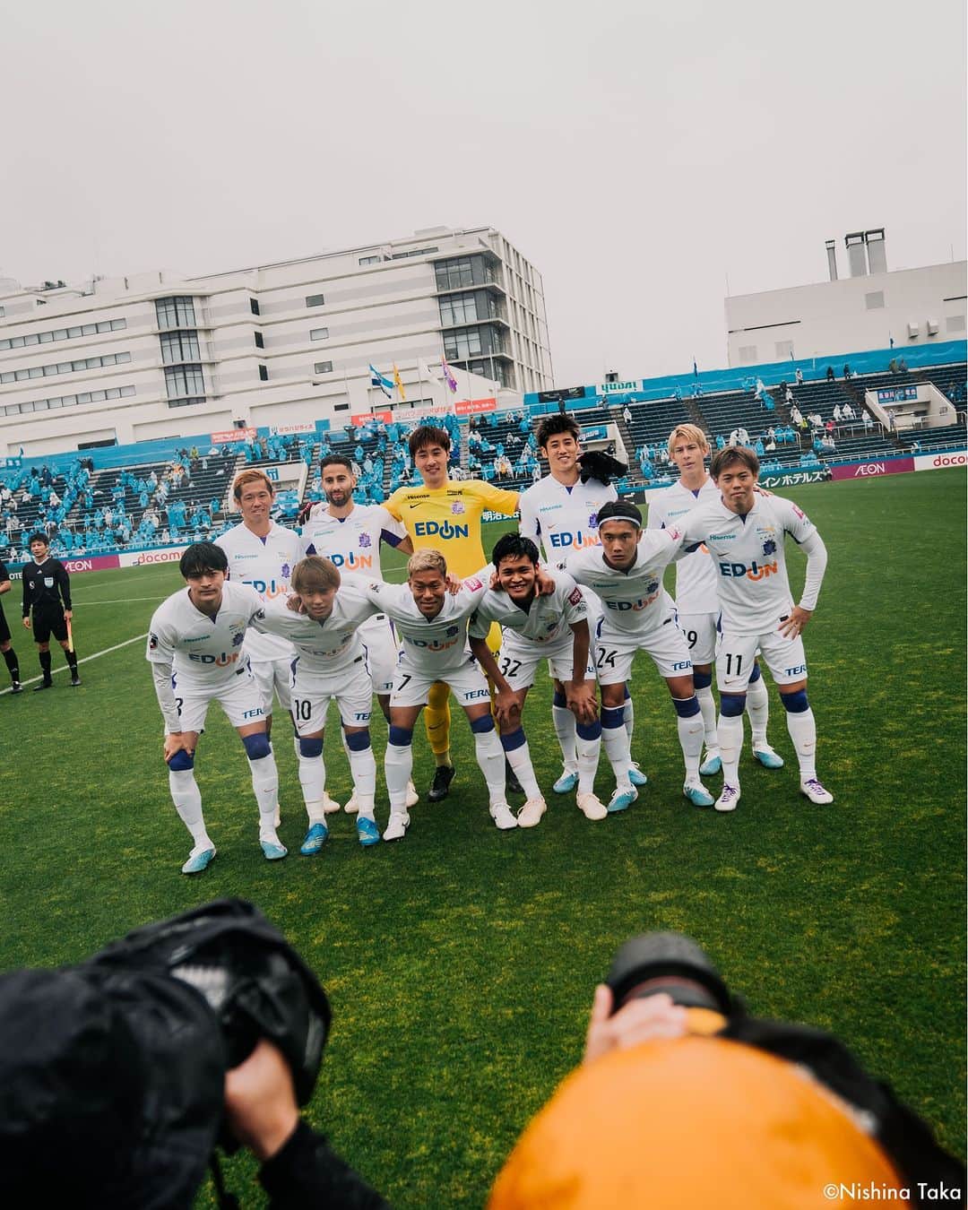 Goal Japanさんのインスタグラム写真 - (Goal JapanInstagram)「🟣 好調・広島がリーグ戦 5連勝！🔥 #東俊希 のゴールで先制した #サンフレッチェ広島 はOGと #ドウグラスヴィエイラ の得点で追加点を挙げて3-0と横浜FCに完勝！(Photo: Taka Nishina - @r11shinataka)  #soccer #football #meijiyasudaseimeijleague #jleague #sanfreccehirosima #sanfrecce #サッカー #フットボール #明治安田生命Jリーグ #Jリーグ #⚽」4月15日 17時51分 - goaljapan